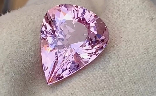 Pink Pear shaped Morganite